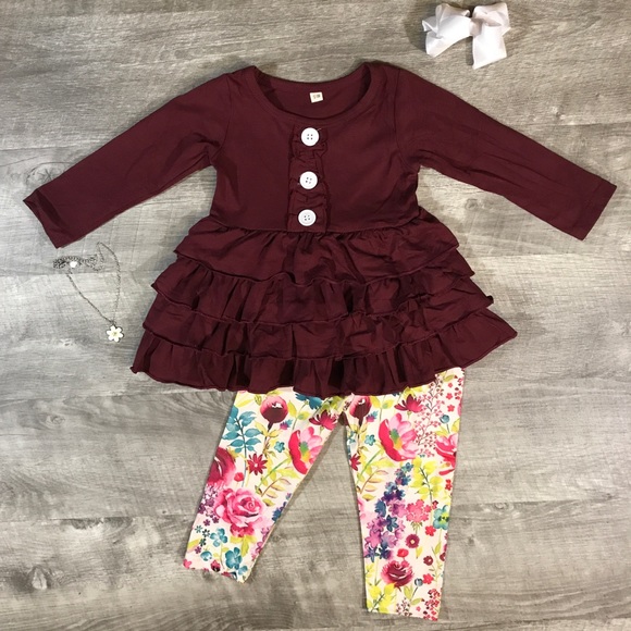 Other - NEW boutique Maroon ruffle top and floral pants